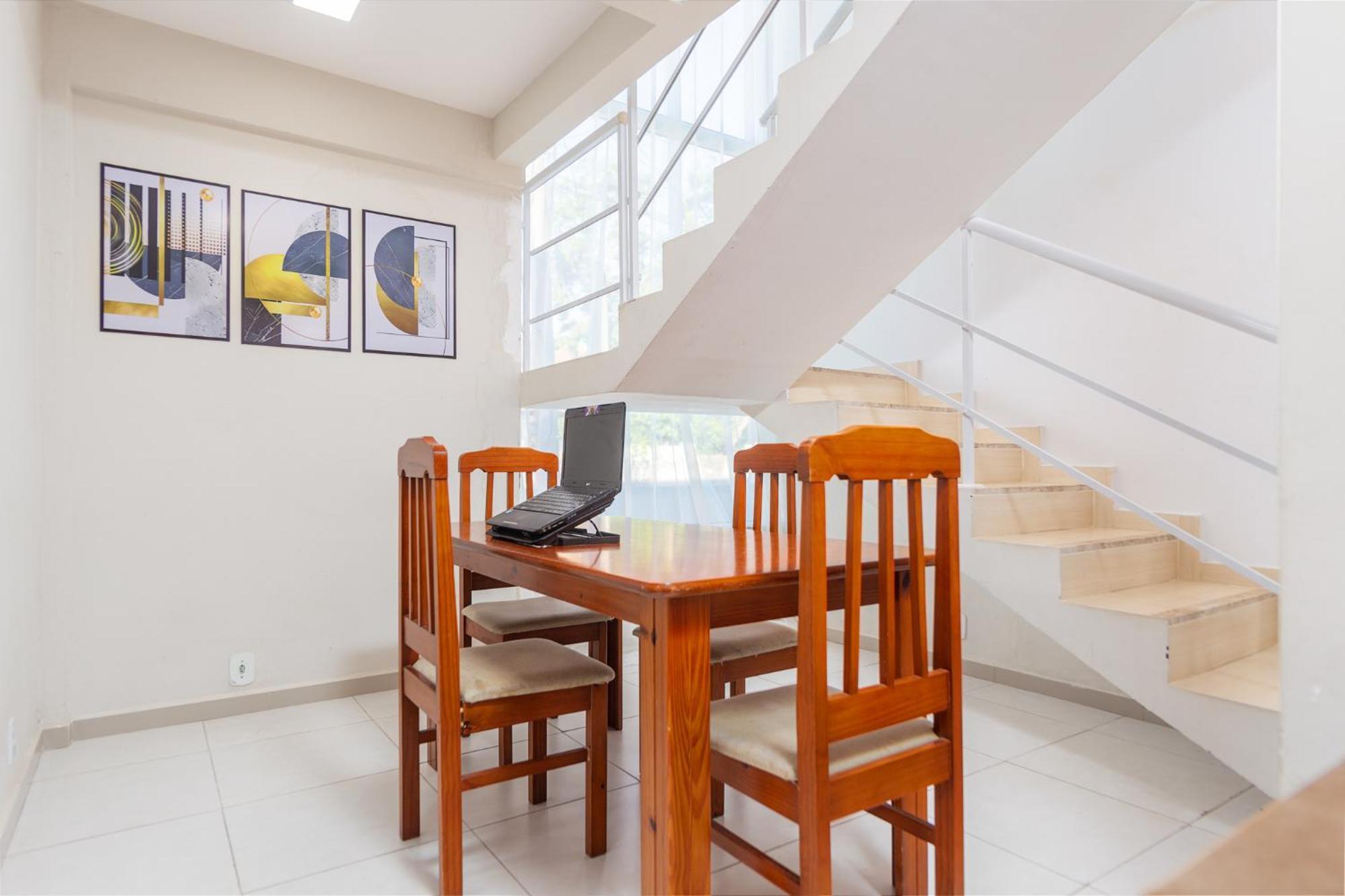Refugio Tropical Casa De Praia Com Piscina Aquecida E 4 Suites E Garagem 3 Carros, 800 Mtrs Da Praia Internet 700 Mbps, Condominio Privado Com Pista De Skate , Quadra De Futevolei , Campos E Quadras De Futebol! カボ・フリオ エクステリア 写真